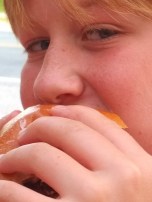 Jack eating hamburger - IMG_20160715_2007410